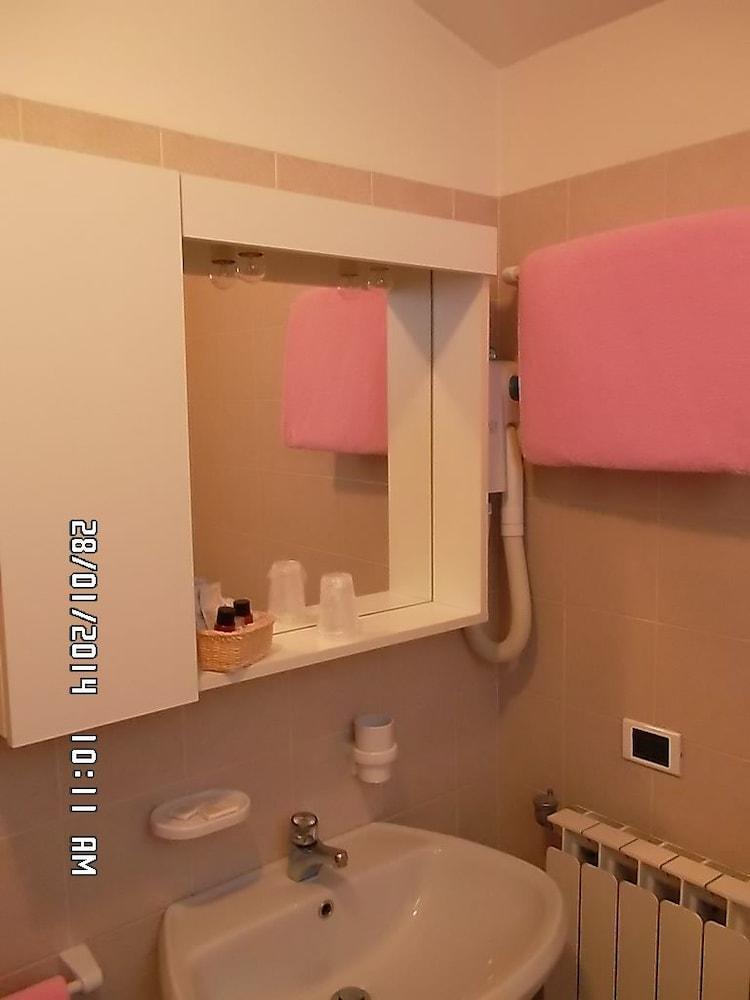 Hotel Residence La Rosa 코스티노델라프레소라나 외부 사진